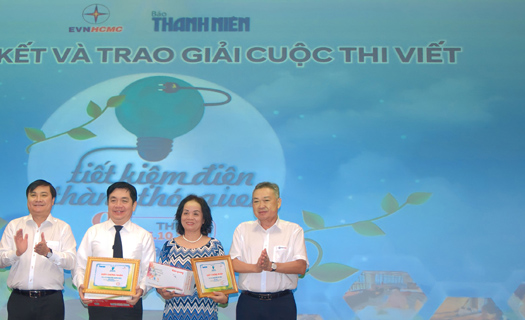 EVNHCMC: Trao giải cuộc thi 